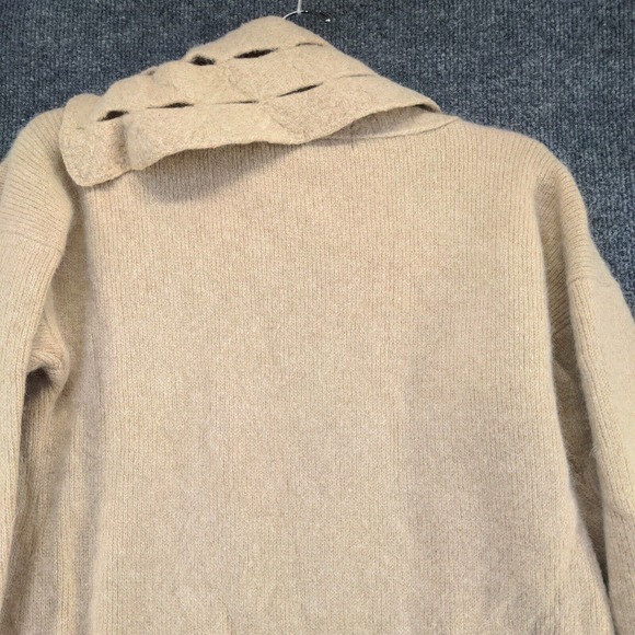 I.B. Diffusion Women's Pullover Knit Sweater Tan Medium Long Sleeve Lambswool - Picture 6 of 11